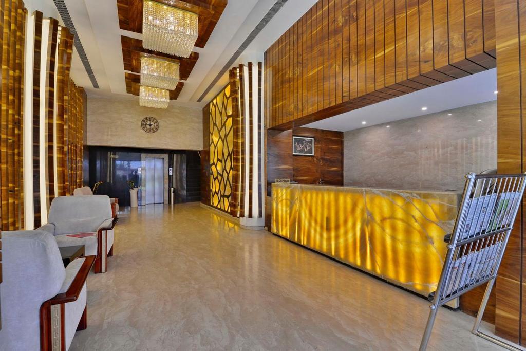 Hotel Silver Oak Bilaspur  Ngoại thất bức ảnh