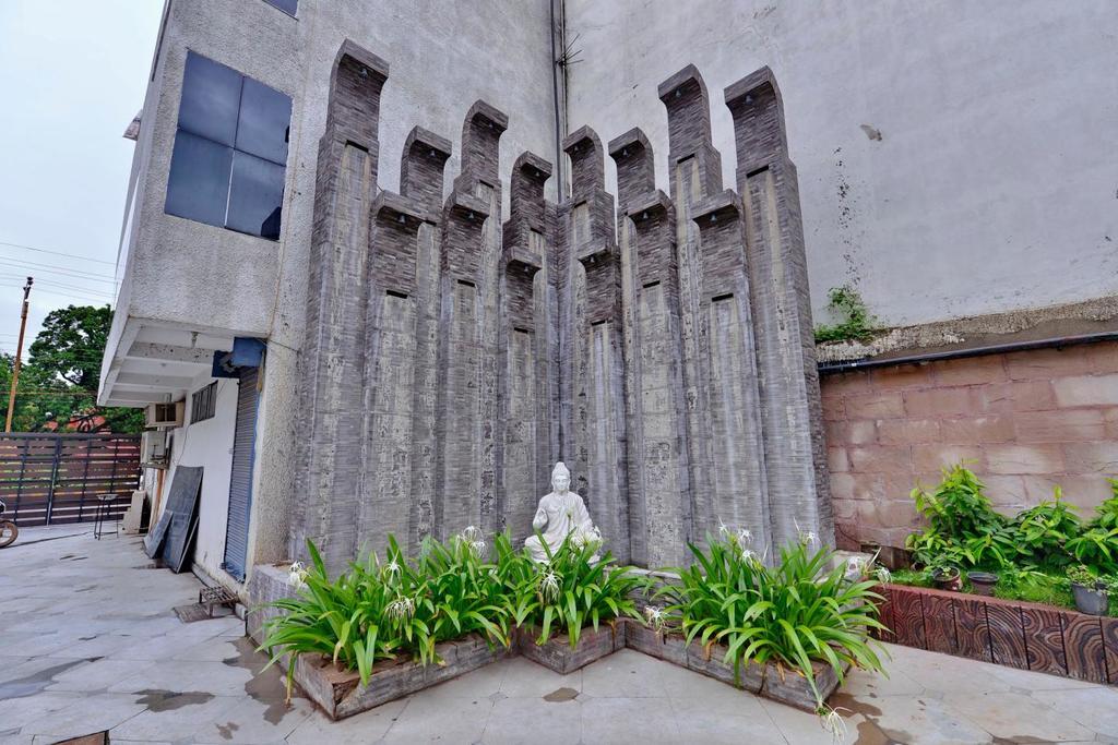 Hotel Silver Oak Bilaspur  Ngoại thất bức ảnh