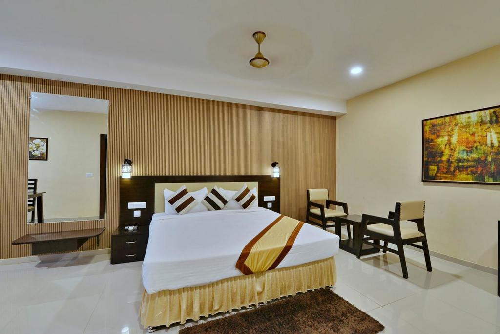 Hotel Silver Oak Bilaspur  Ngoại thất bức ảnh